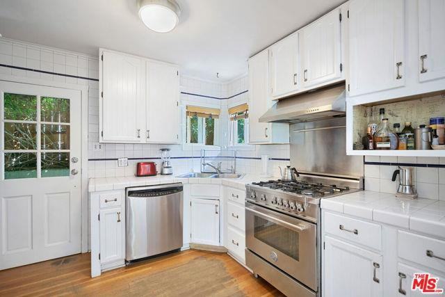 20930 Shady Ln - Photo 3 of 8