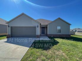 438 W Barcelona St - Photo 1 of 1