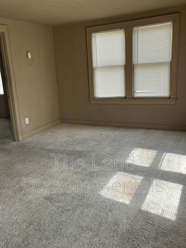 1107 S High School St - Photo 2 of 6