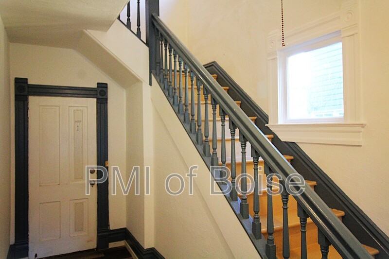 309 E Bannock St #2 - Photo 2 of 15