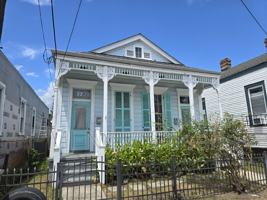 featured image of 2213 Magnolia St