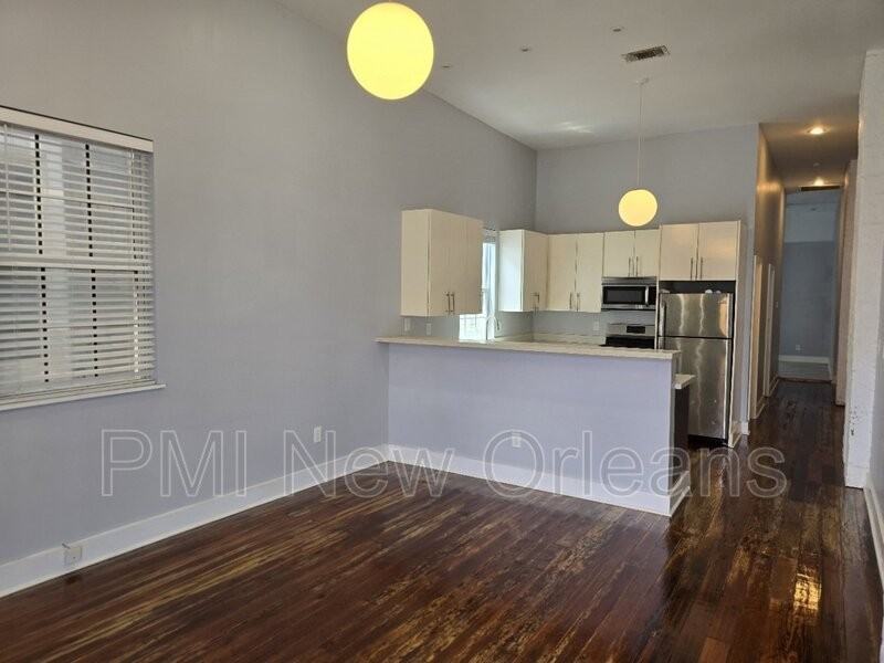 2213 Magnolia St - Photo 2 of 14