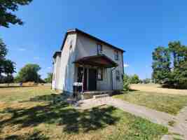 featured image of 1034 N 7th St #2