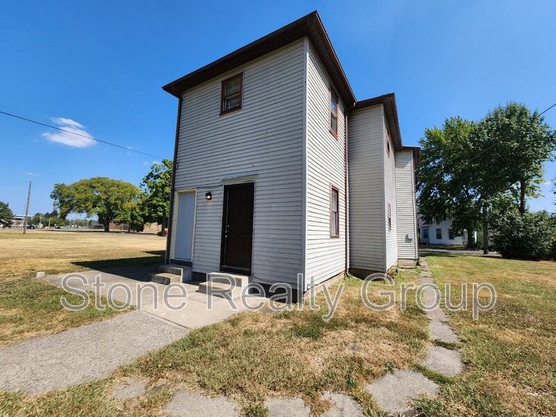 1034 N 7th St #2 - Photo 7 of 10