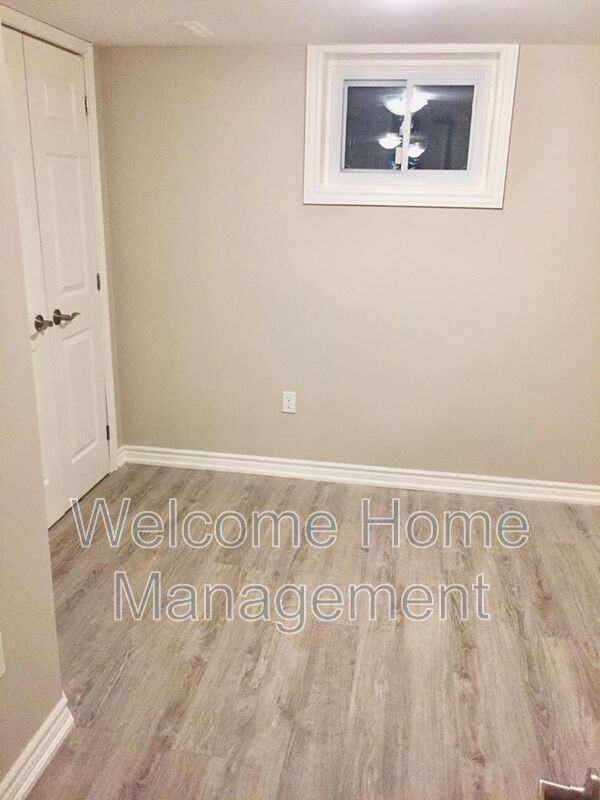 46 Beaconsfield Dr - Photo 4 of 6
