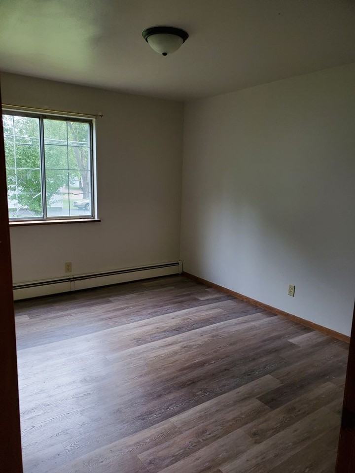 19 Plex Merrill - Photo 7 of 13