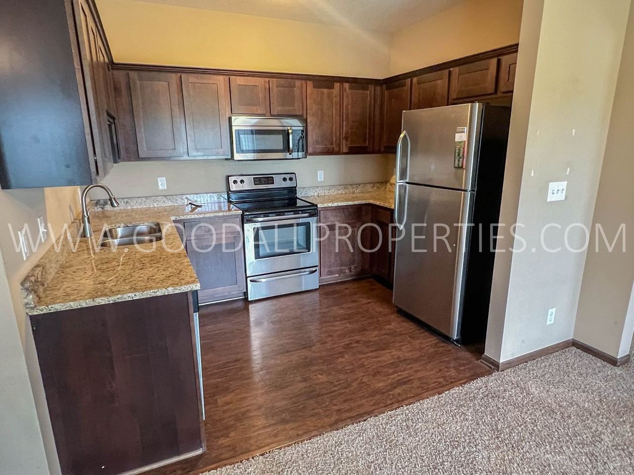 1211 Ne Windsor Dr #204 - Photo 4 of 12