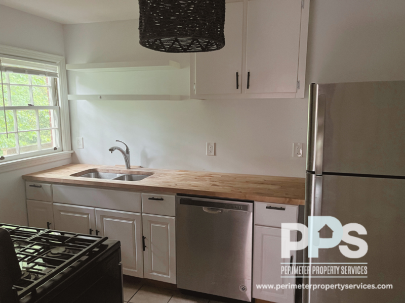 2940 Harlan Dr - Photo 3 of 14