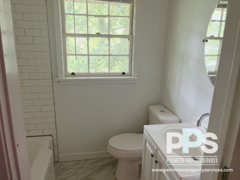 2940 Harlan Dr - Photo 4 of 14