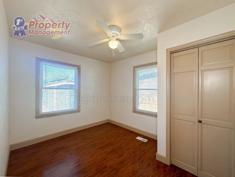 1721 S Pacific St - Photo 7 of 23