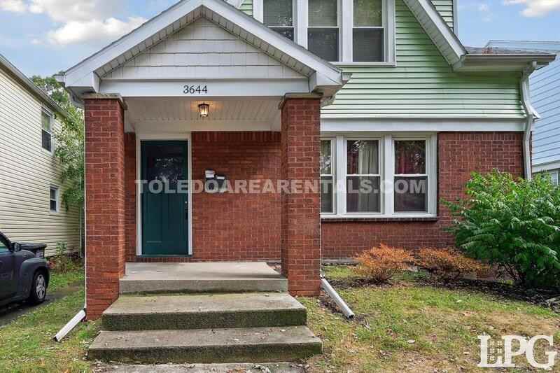3644 Harley Rd Uppr - Photo 3 of 26