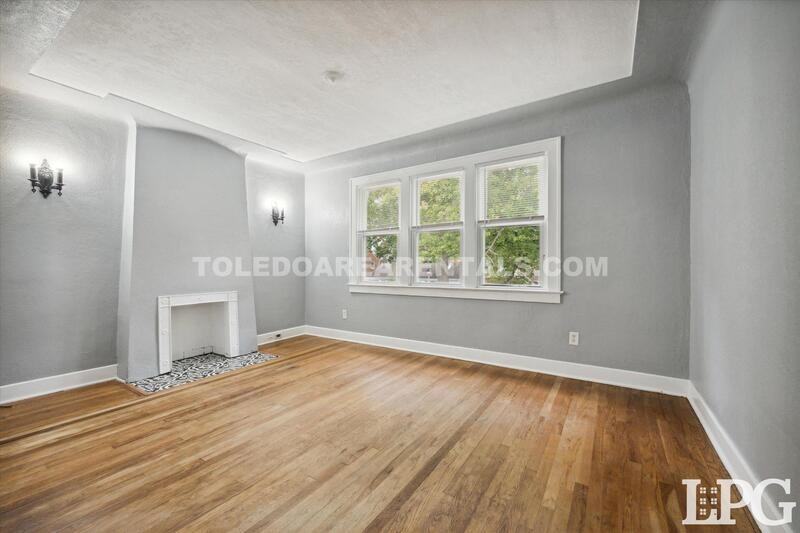 3644 Harley Rd Uppr - Photo 7 of 26