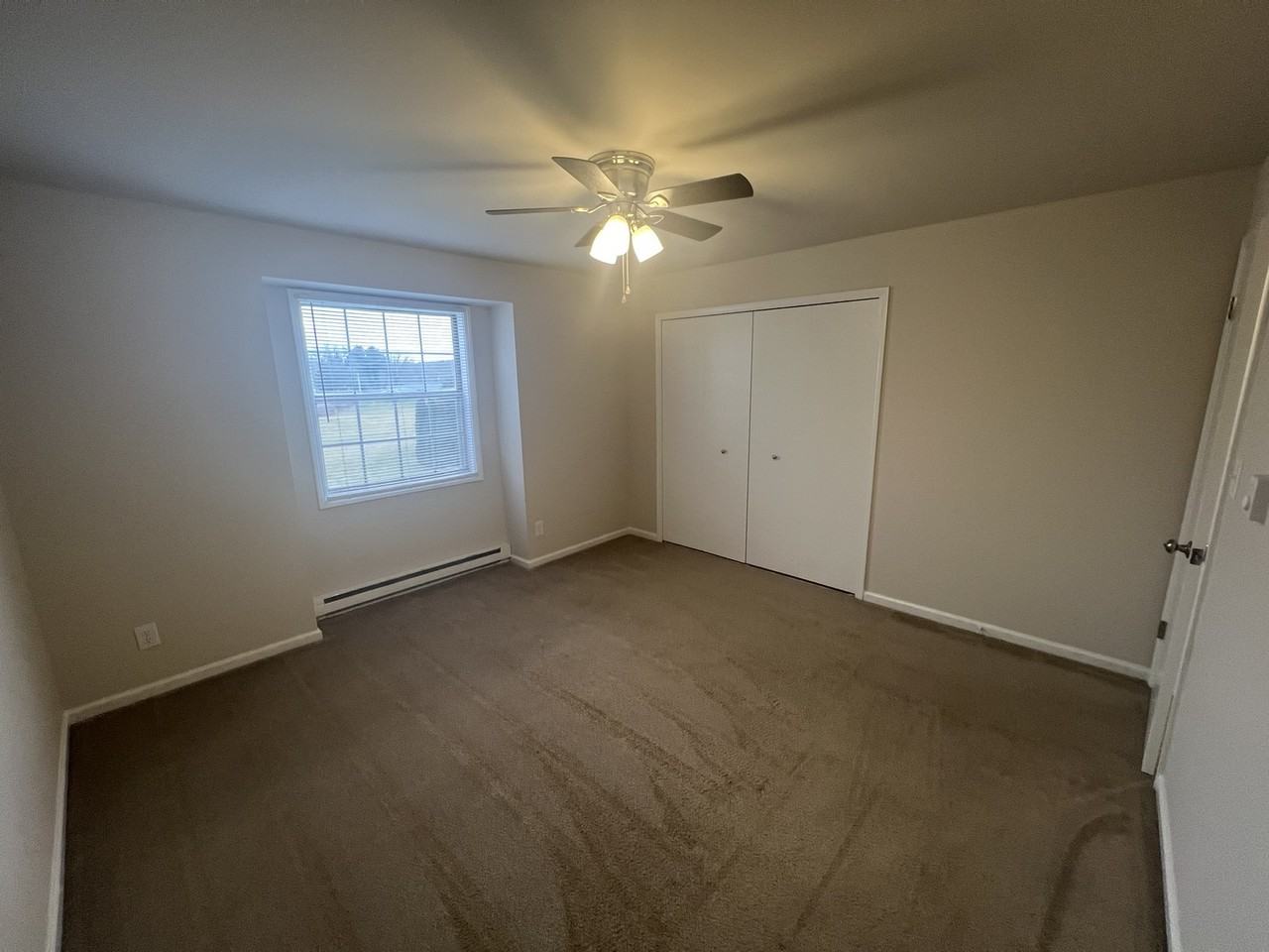 Lakewood Apartments - Photo 2 of 5