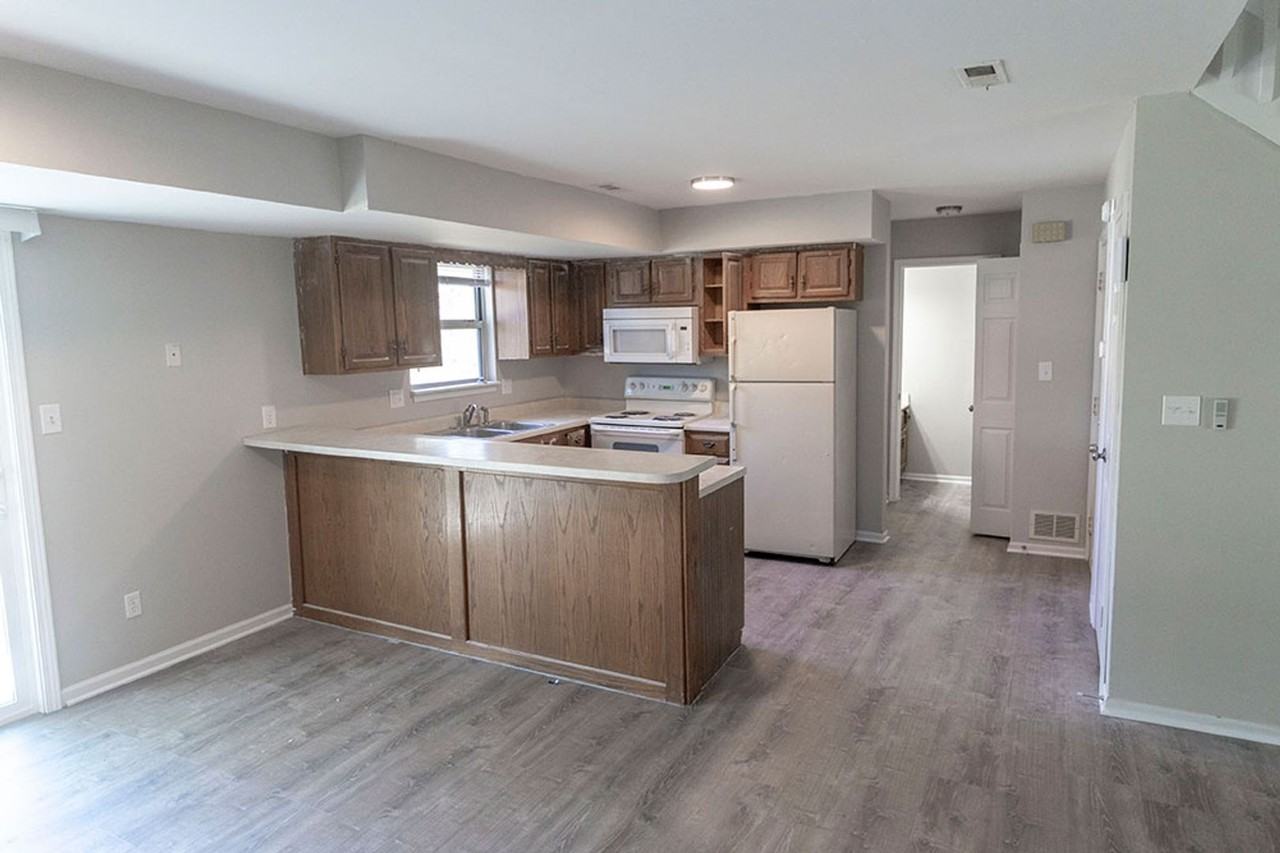 3603 Hermitage Rd - Photo 5 of 32