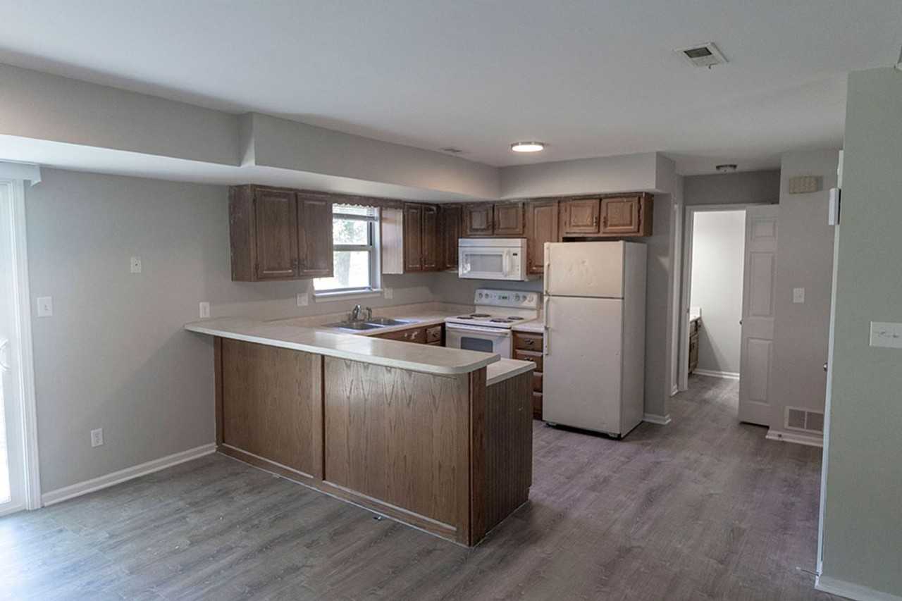 3603 Hermitage Rd - Photo 7 of 32