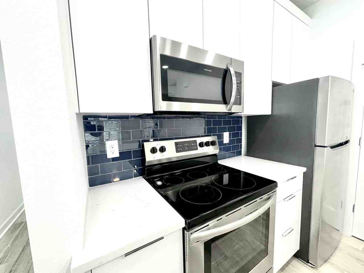 2703 N 24th st - Photo 2 of 45
