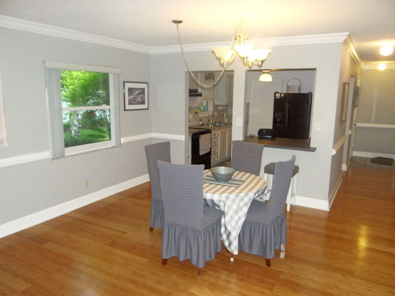 11200 102nd Ave - Photo 3 of 18