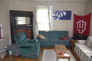 featured image of 327 E 2nd St