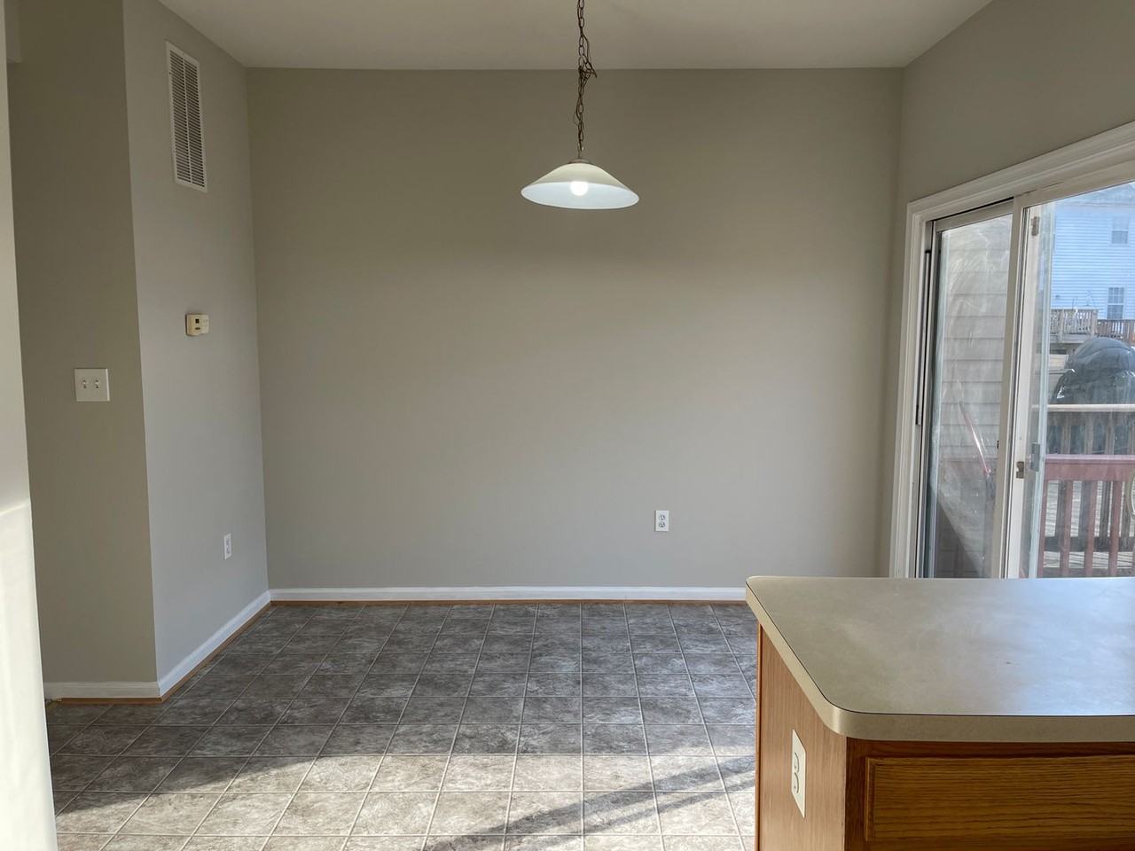 27 Townes Place - Photo 3 of 32