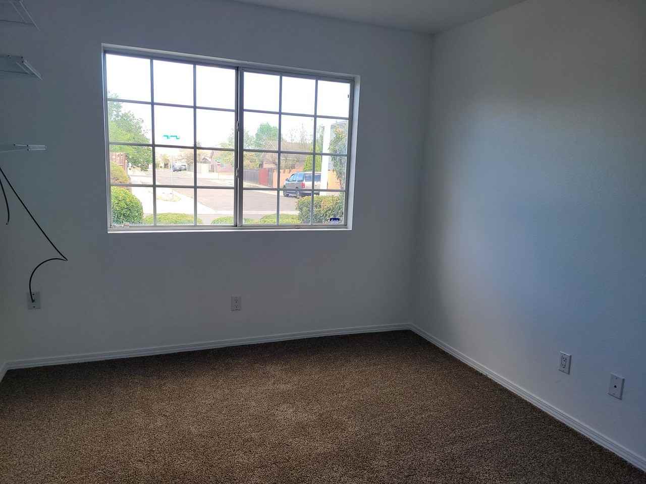 2101 Sea Foam St Nw - Photo 2 of 21