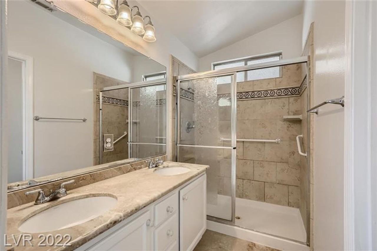 1850 Swallow Hill Ave - Photo 3 of 27