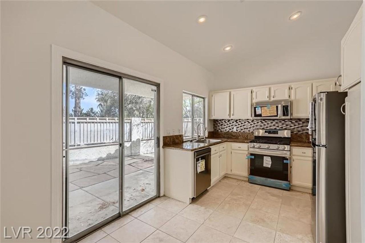 1850 Swallow Hill Ave - Photo 5 of 27