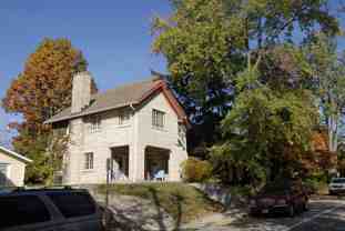 611 N Washington St - Photo 1 of 1