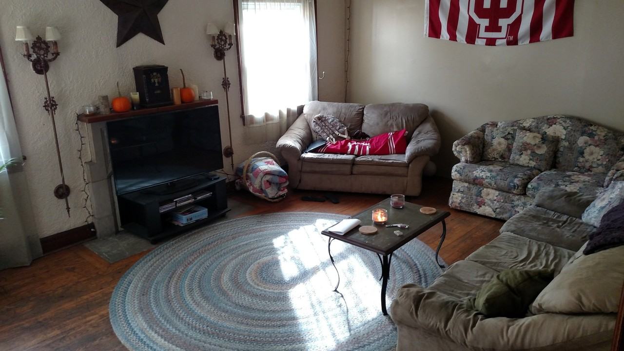 611 N Washington St - Photo 6 of 10