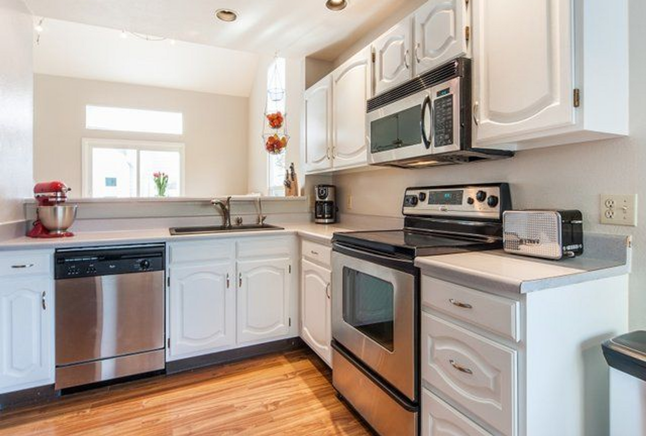 437 Grouse Ct - Photo 6 of 20