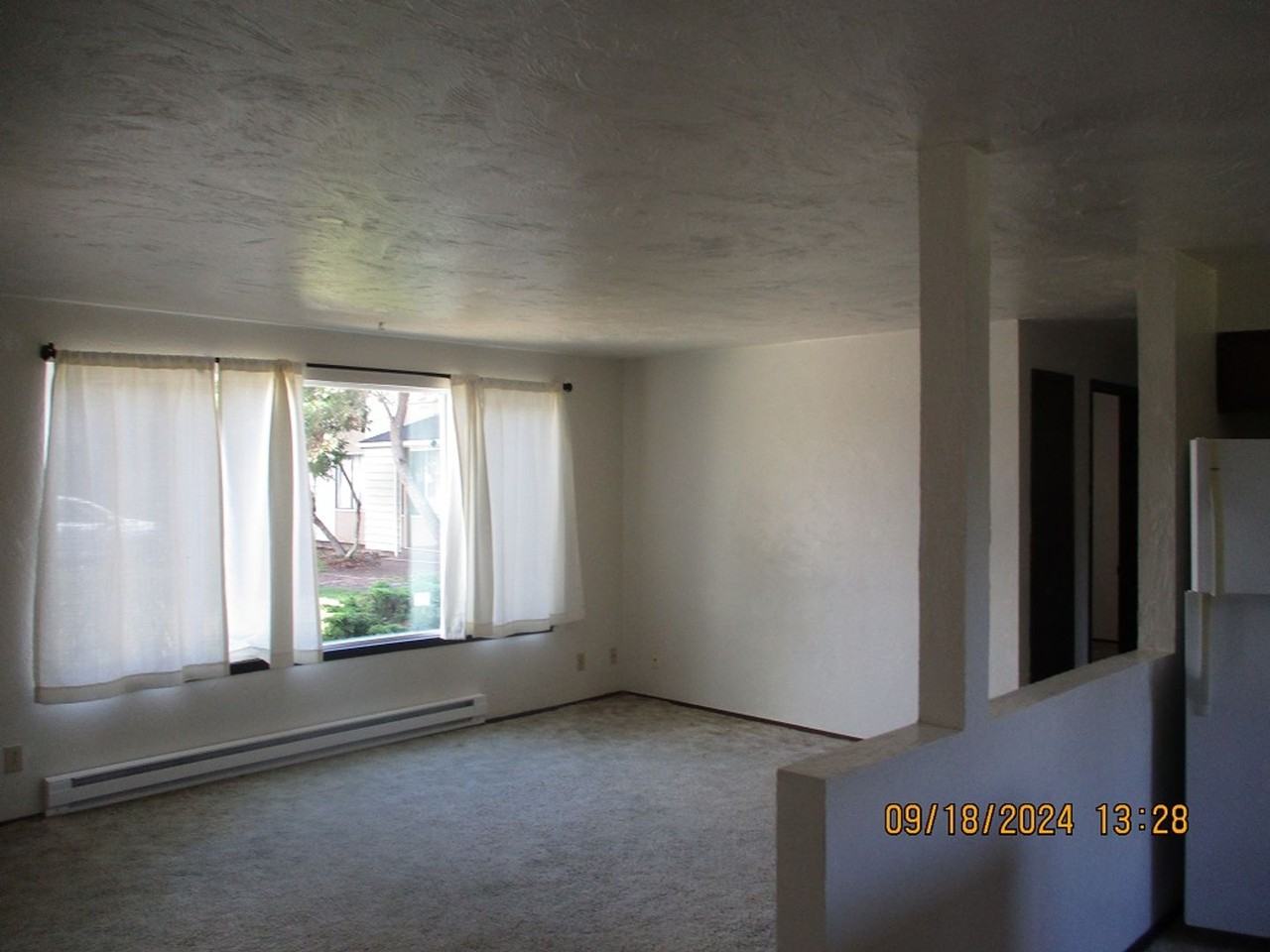 1119 Ruby Ct - Photo 3 of 8