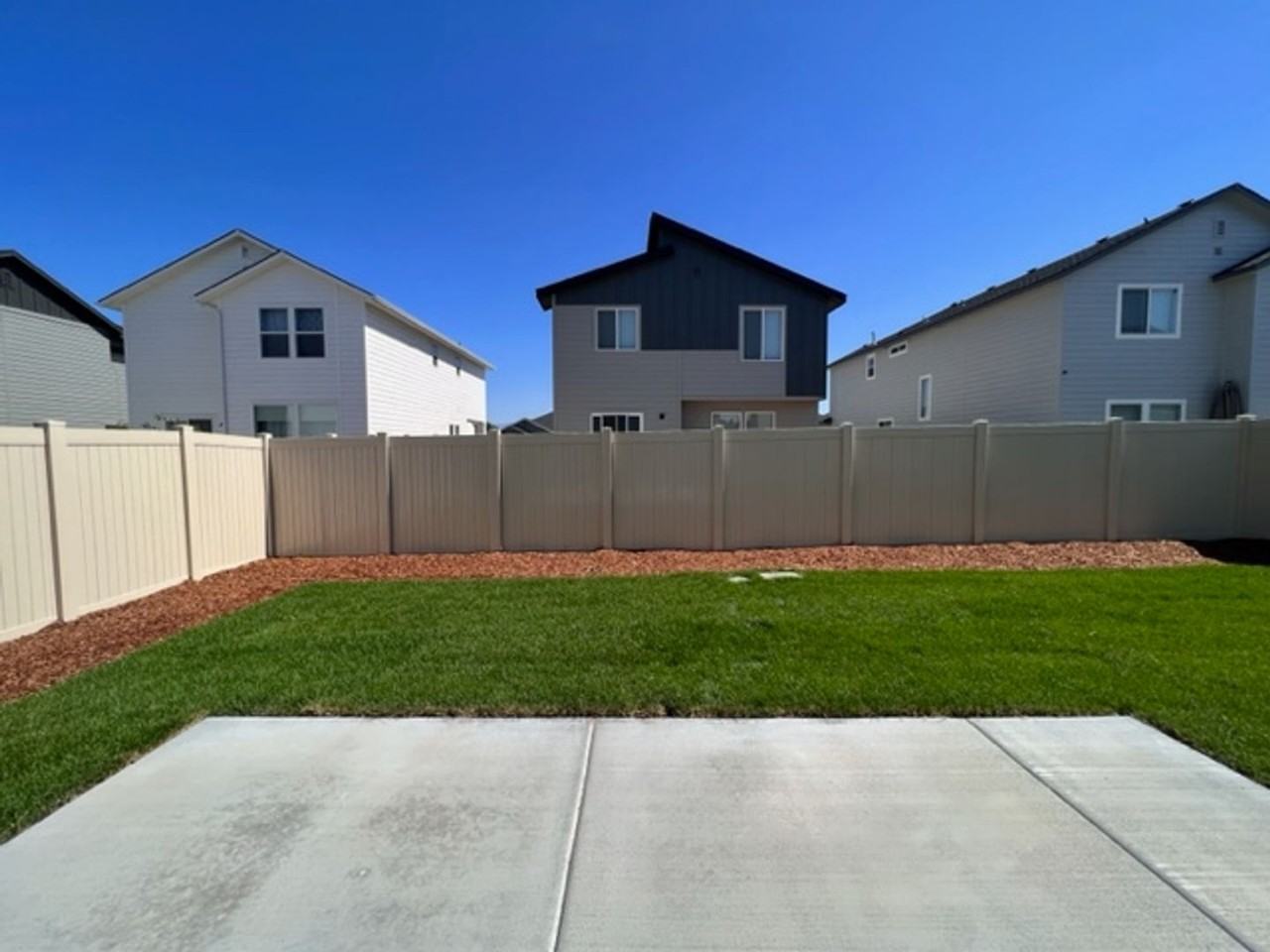 3904 N Dashwood Ave - Photo 4 of 27