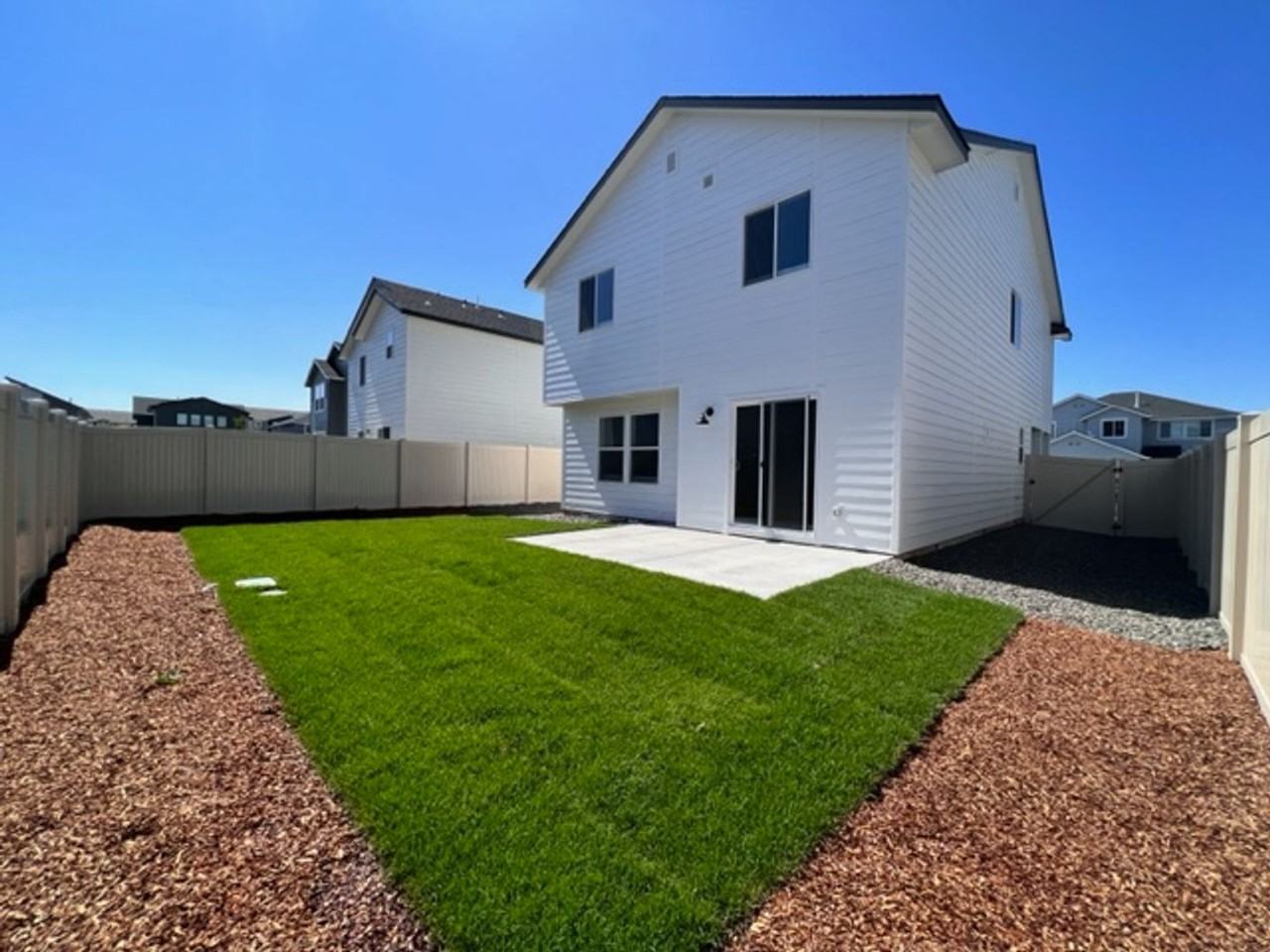 3904 N Dashwood Ave - Photo 6 of 27