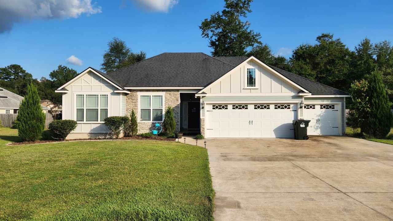 2856 Timbercreek Trl - Photo 2 of 47