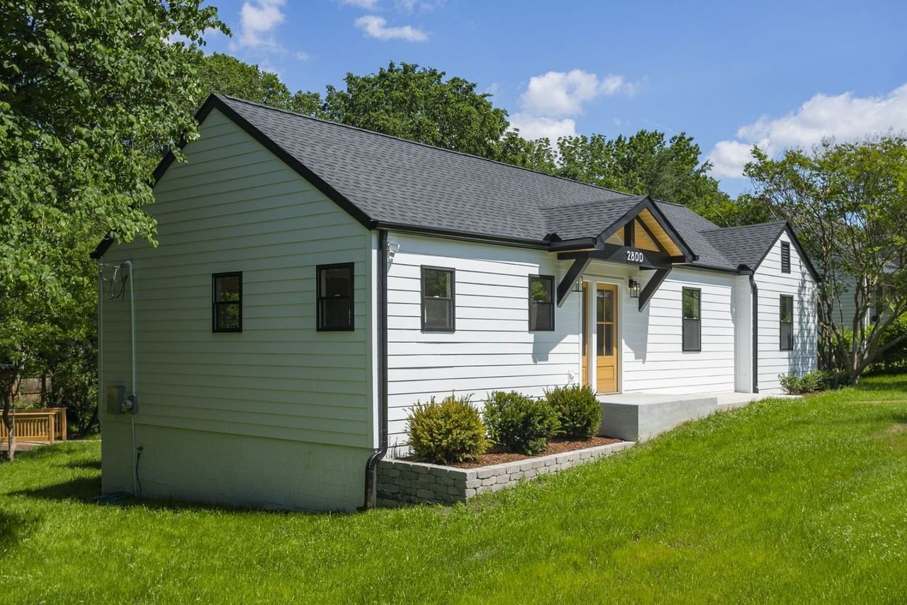 2800 W Kirkwood Ave - Photo 2 of 26