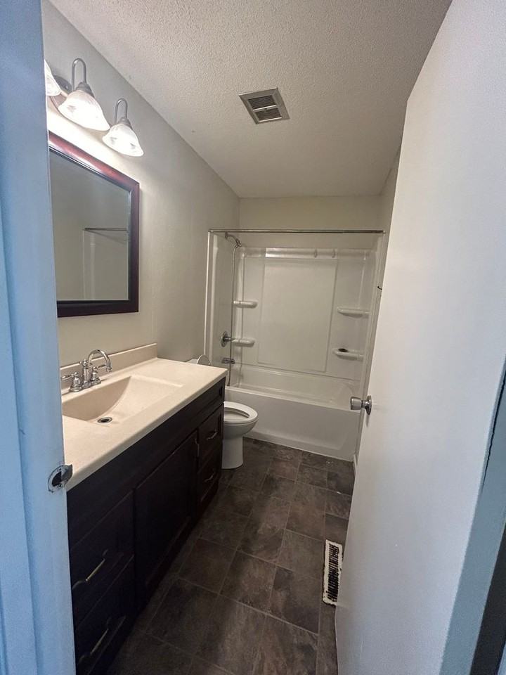 3339 Lower West Branch Rd - Photo 3 of 5