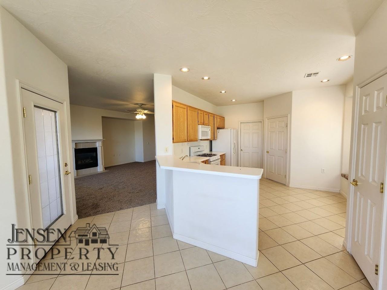 4494 Secret Springs Dr - Photo 6 of 24