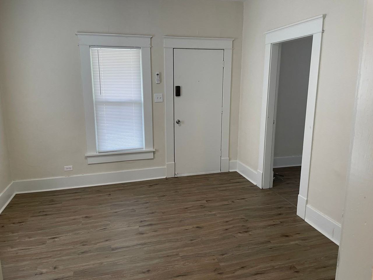 210 12th St - Photo 3 of 13