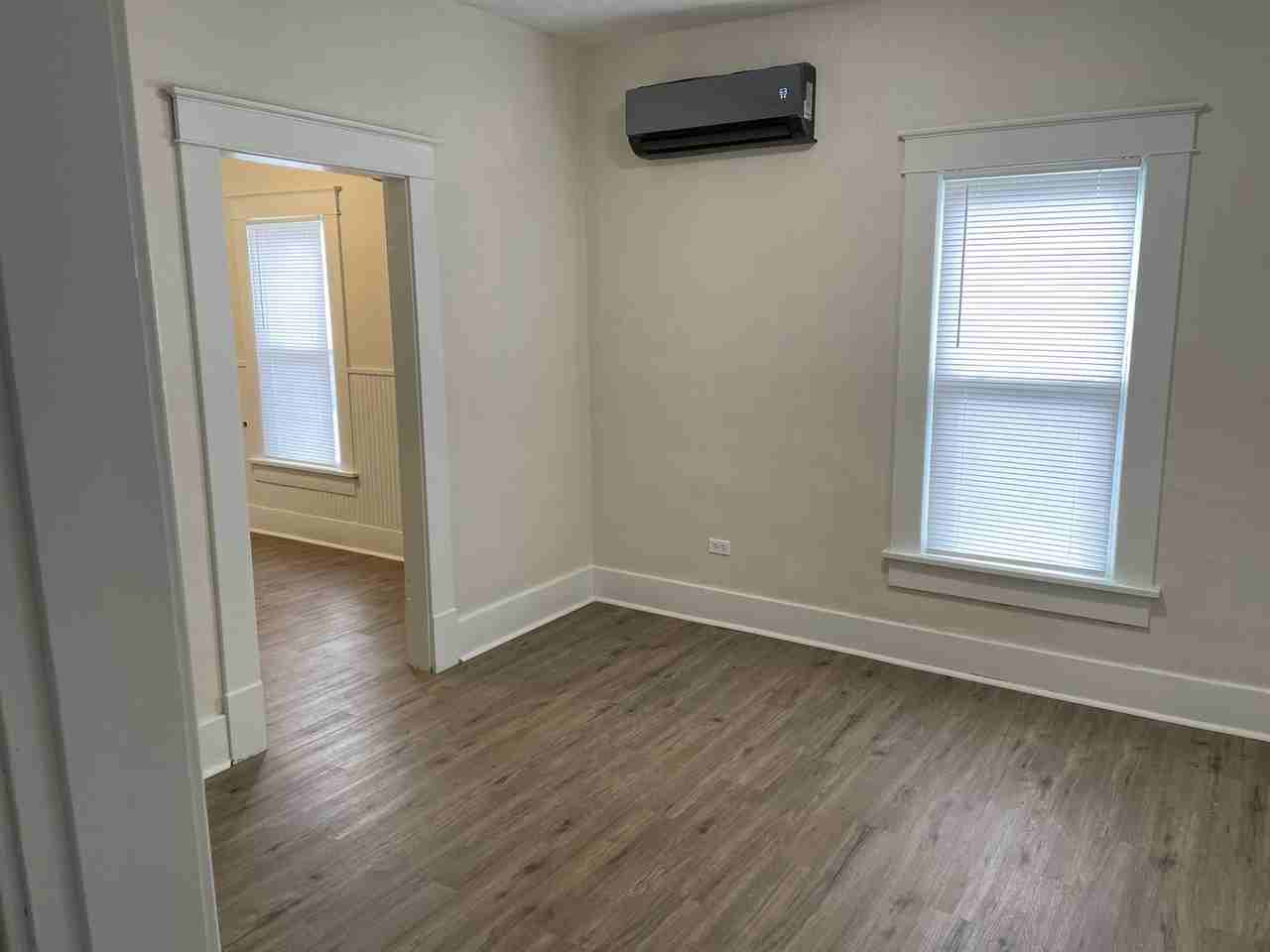 210 12th St - Photo 6 of 13
