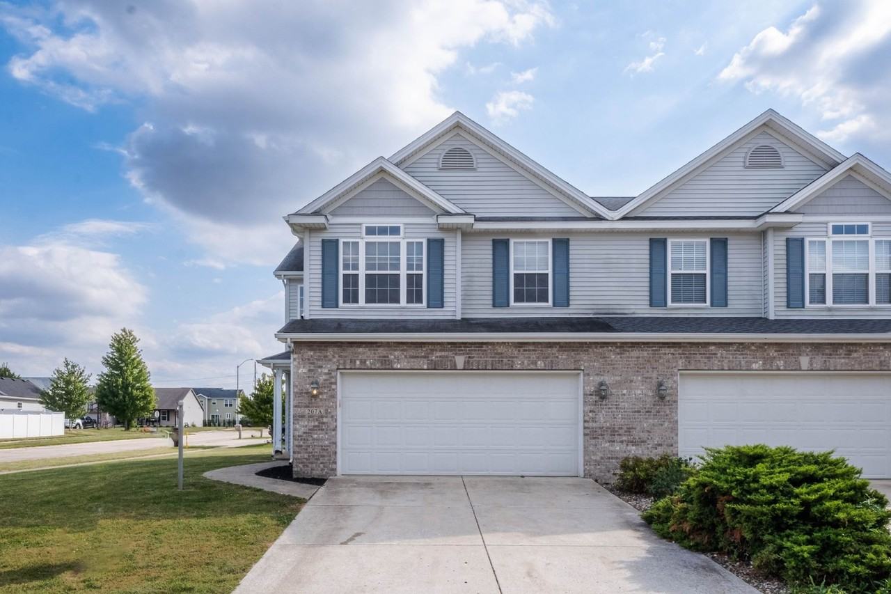 207 Gentian - Photo 2 of 25