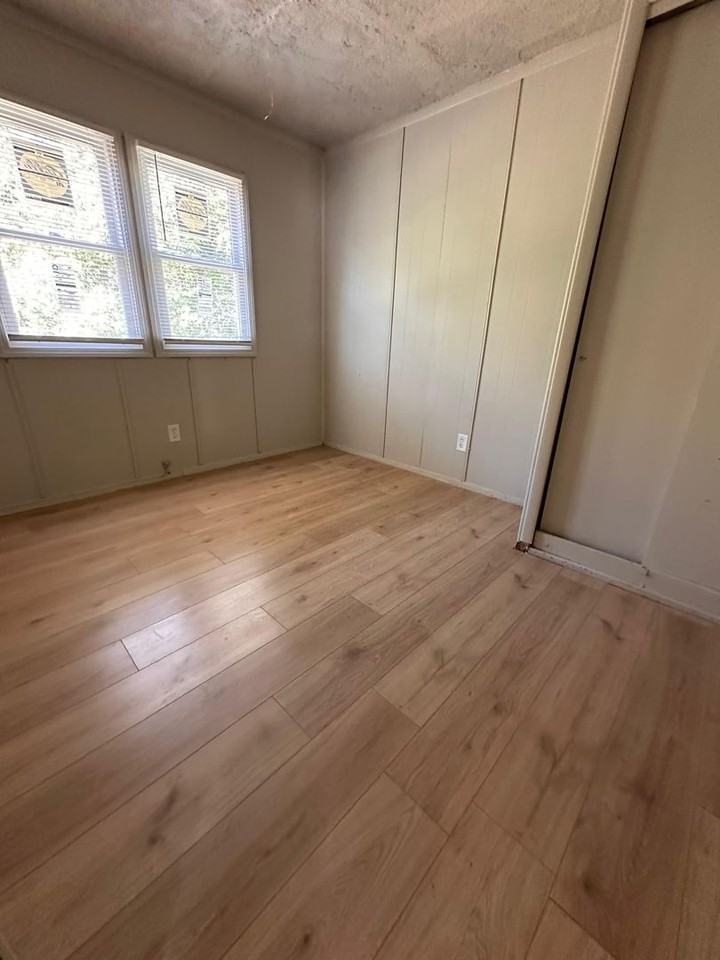 3332 Norton Ave - Photo 5 of 9
