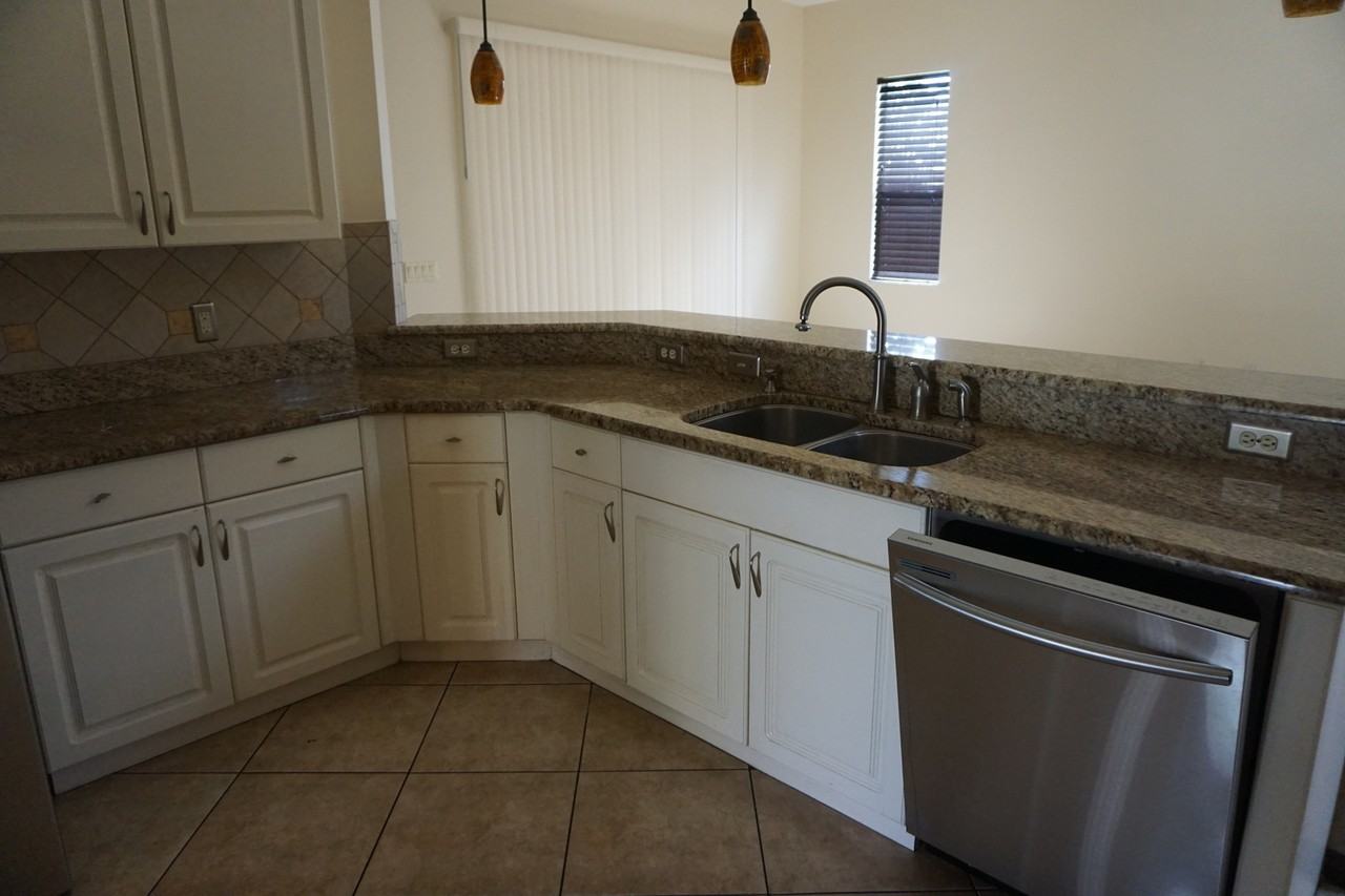 2795 Imperial Point Ter - Photo 5 of 13