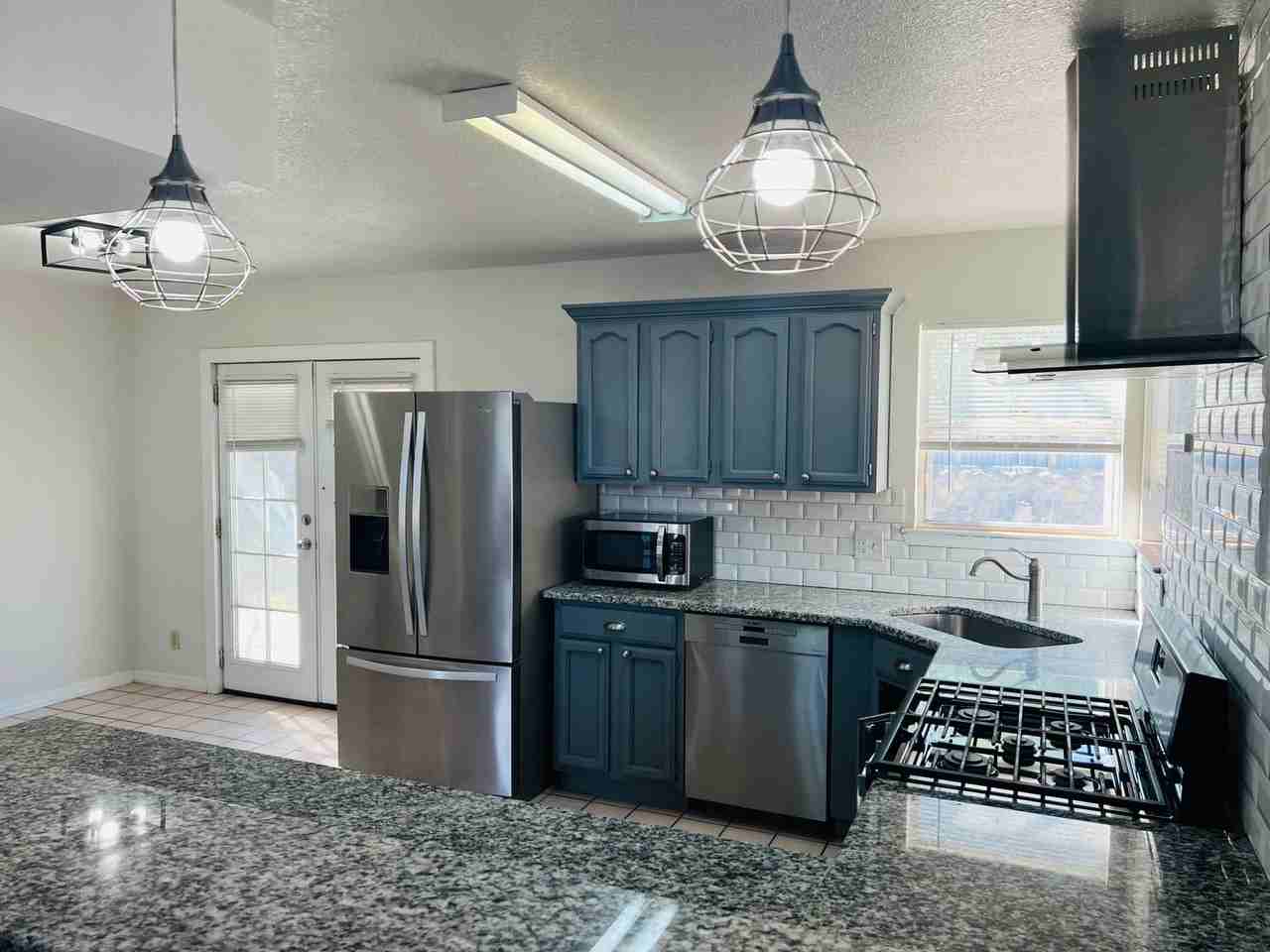 11876 Vere Leasure Dr - Photo 3 of 20