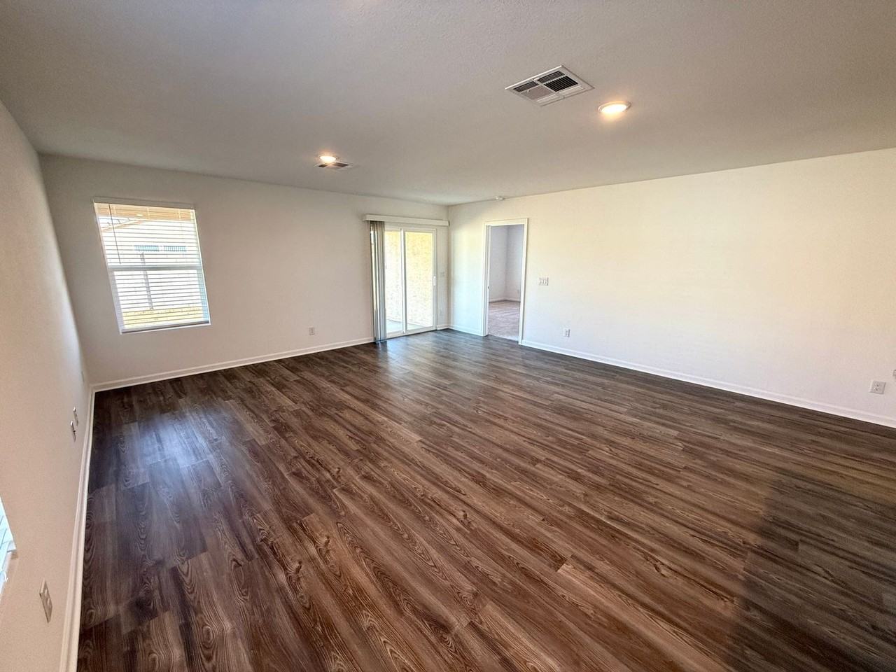 3615 E Angelina Dr - Photo 7 of 37