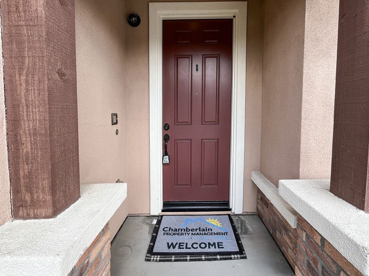 458 Adobe Estates Dr - Photo 4 of 50