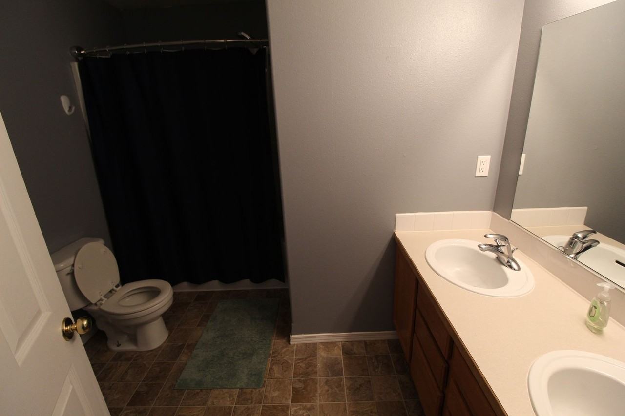 12605 W 8th Ave - Photo 4 of 27