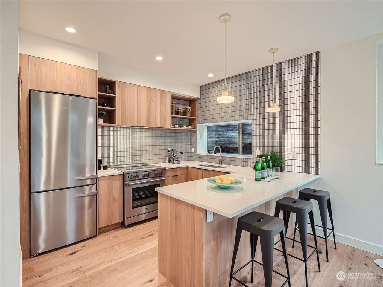 9221 3rd Ave Nw - Photo 5 of 16