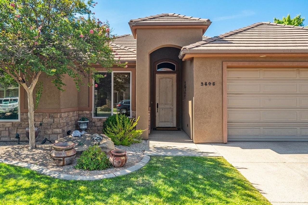 3845 London Ln - Photo 2 of 14