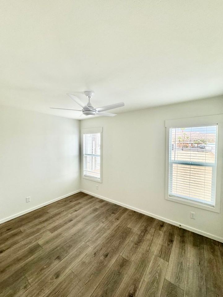 66434 5th St - Photo 7 of 10