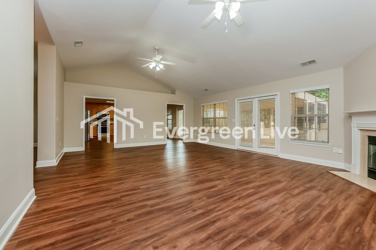 3028 Hidden Forest Cv - Photo 4 of 16