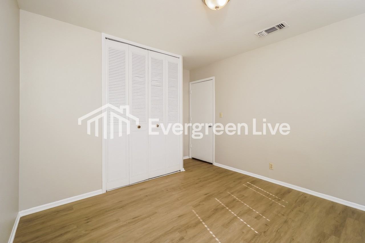 7203 Glen Hvn - Photo 6 of 14